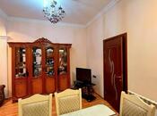 İcarəyə verilir 2 otaqlı köhnə tikili 60 m², Sahil m., photo 4 from 8