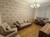 Продается 2-комн. вторичка 65 м², м. Элмляр Академиясы, photo 1 from 8