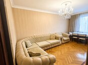 Satılır 4 otaqlı köhnə tikili 90 m², Əhmədli m., photo 1 from 8