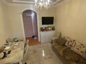 Satılır 2 otaqlı köhnə tikili 45 m², İnşaatçılar m., photo 1 from 8