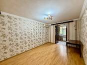 Продаётся 2-комн. вторичка 35 м², м. Нефтчиляр, photo 1 from 8