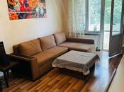 Продается 2-комн. вторичка 40 м², м. Кара Караев, photo 3 from 8