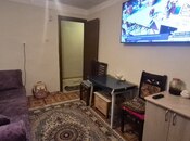 Продается 3-комн. вторичка 60 м², м. Элмляр Академиясы, photo 1 from 8