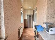 Продается 2-комн. вторичка 60 м², м. Ази Асланов, photo 3 from 8