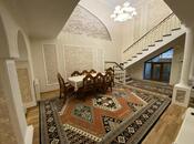 Satılır 7 otaqlı həyət evi/bağ evi 500 m², Gənclik m., photo 2 from 8