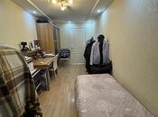 Satılır 3 otaqlı köhnə tikili 75 m², İnşaatçılar m., photo 6 from 8