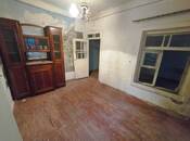 Satılır 3 otaqlı həyət evi/bağ evi 35 m², 8 Noyabr m., photo 1 from 6