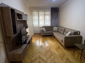 Satılır 2 otaqlı köhnə tikili 55 m², Memar Əcəmi m., photo 2 from 8