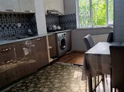 Satılır 2 otaqlı köhnə tikili 75 m², Nəsimi m., photo 1 from 6