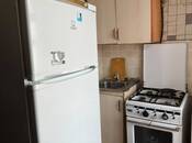 İcarəyə verilir 2 otaqlı köhnə tikili 50 m², İnşaatçılar m., photo 7 from 8