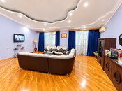 Сдаётся 2-комн. новостройка 130 м², м. Низами, photo 4 from 8