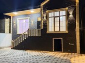 Satılır 4 otaqlı həyət evi/bağ evi 120 m², Saray q., photo 1 from 8