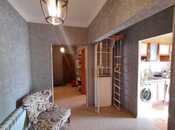 Satılır 5 otaqlı köhnə tikili 130 m², İnşaatçılar m., photo 5 from 8