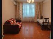 Satılır 3 otaqlı köhnə tikili 80 m², Xalqlar Dostluğu m., photo 1 from 8
