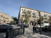 Продается 2-комн. вторичка 40 м², м. Сахил, photo 1 from 8