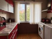 Продается 2-комн. вторичка 32 м², м. Нариман Нариманов, photo 1 from 4