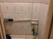 Satılır 2 otaqlı köhnə tikili 28 m², Elmlər Akademiyası m., photo 3 from 4