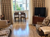 Satılır 2 otaqlı köhnə tikili 60 m², Elmlər Akademiyası m., photo 1 from 8