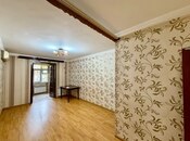 Продается 2-комн. вторичка 36 м², м. Нефтчиляр, photo 2 from 8