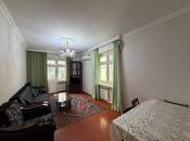 Продается 2-комн. вторичка 65 м², м. Ази Асланов, photo 1 from 8