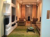 İcarəyə verilir 2 otaqlı yeni tikili 85 m², 28 May m., photo 1 from 8