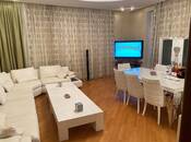 Сдаётся 3-комн. новостройка 120 м², м. Иншаатчылар, photo 1 from 6