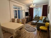 Продается 2-комн. вторичка 60 м², м. Халглар Достлугу, photo 1 from 8