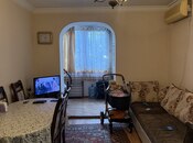 Satılır 1 otaqlı köhnə tikili 40 m², Gənclik m., photo 1 from 8