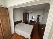 Satılır 3 otaqlı köhnə tikili 90 m², Azadlıq Prospekti m., photo 1 from 8