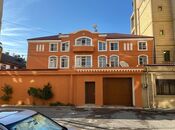 İcarəyə verilir 8 otaqlı həyət evi/bağ evi 572 m², Nərimanov r., photo 1 from 8