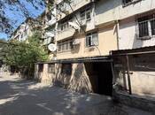 Продаётся 3-комн. вторичка 64 м², м. Элмляр Академиясы, photo 4 from 8