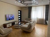 İcarəyə verilir 4 otaqlı yeni tikili 160 m², 28 May m., photo 3 from 8