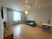 Сдается 2-комн. новостройка 60 м², м. Нариман Нариманов, photo 1 from 8