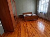 İcarəyə verilir 6 otaqlı həyət evi/bağ evi 218 m², Qara Qarayev m., photo 1 from 8