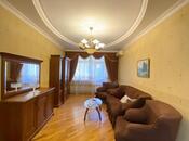 Сдаётся 3-комн. новостройка 130 м², м. Низами, photo 5 from 8