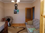 Продается 3-комн. вторичка 60 м², м. Ази Асланов, photo 3 from 8