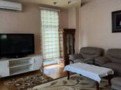 İcarəyə verilir 3 otaqlı yeni tikili 135 m², Nizami m., photo 3 from 8