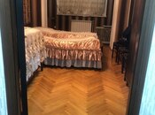 Satılır 4 otaqlı köhnə tikili 110 m², Qara Qarayev m., photo 5 from 8
