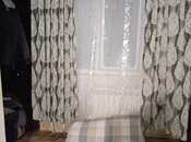 Satılır 1 otaqlı köhnə tikili 45 m², İnşaatçılar m., photo 5 from 8