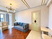 Продаётся 2-комн. новостройка 70 м², м. Элмляр Академиясы, photo 4 from 8