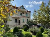 Satılır 7 otaqlı həyət evi/bağ evi 350 m², Novxanı q., photo 1 from 8