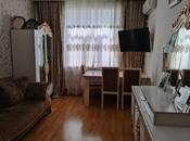 Продается 4-комн. вторичка 100 м², м. Ази Асланов, photo 1 from 8