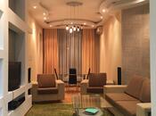 Сдается 2-комн. новостройка 65 м², м. 28 мая, photo 1 from 4