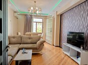 Сдается 3-комн. новостройка 100 м², photo 1 from 8