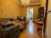 Продаётся 2-комн. вторичка 60 м², м. Нариман Нариманов, photo 1 from 8
