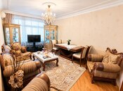 Satılır 3 otaqlı köhnə tikili 90 m², Qara Qarayev m., photo 1 from 8