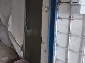 Продаётся 3-комн. вторичка 57 м², м. Низами, photo 4 from 8