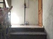 Продаётся 3-комн. вторичка 57 м², м. Низами, photo 3 from 8