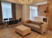 Сдается 3-комн. новостройка 100 м², м. Элмляр Академиясы, photo 1 from 8