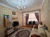 Продается 3-комн. вторичка 85 м², м. Мемар Аджеми, photo 1 from 8